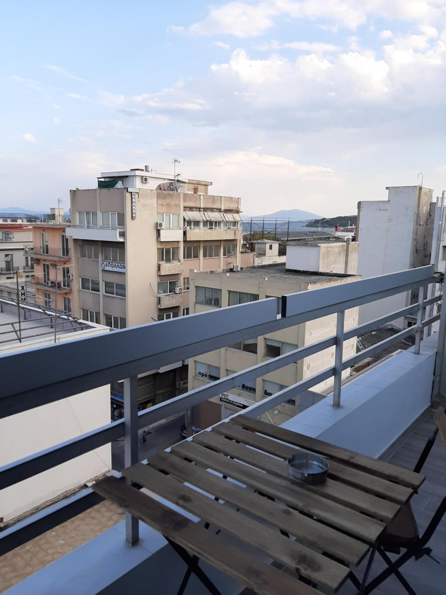 Central Mark Loft Volos Exteriér fotografie